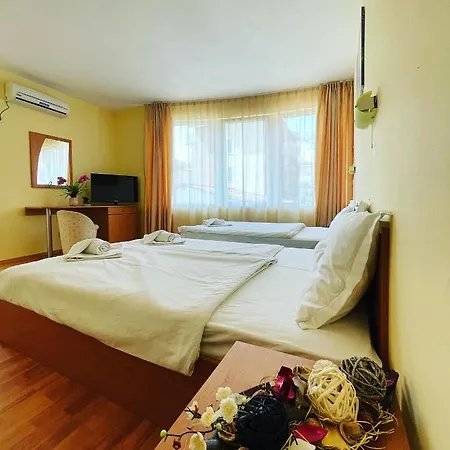 Хотел Централ Hotel
